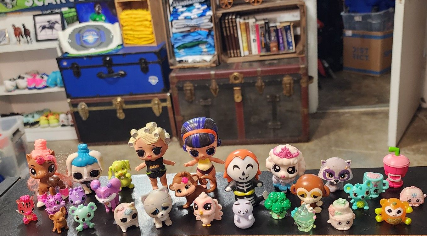 Figure Bundle