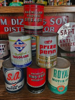Oil can lot, all metal cans..