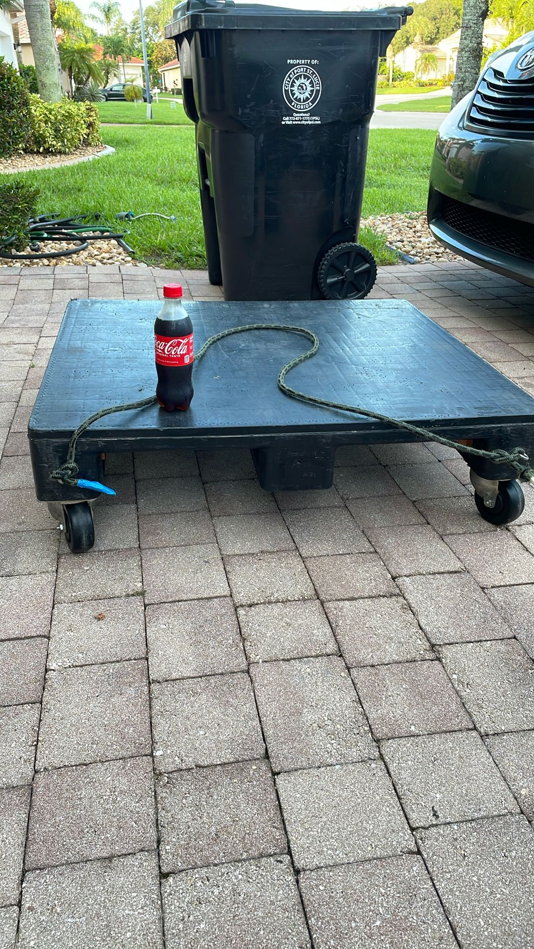 Dolly Rubber Pallet 32” X37”