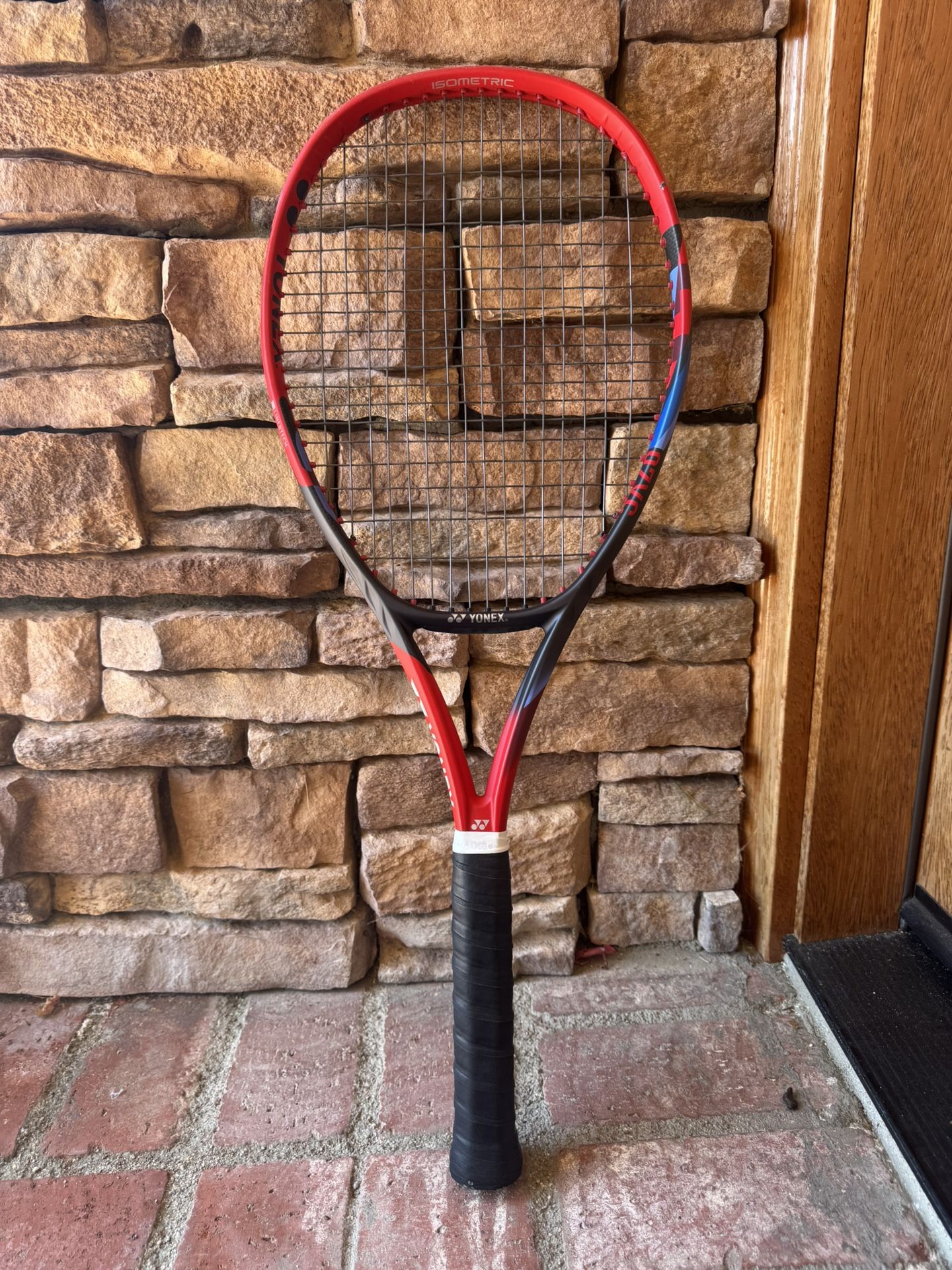 Yonex VCORE 100L Tennis Racquet