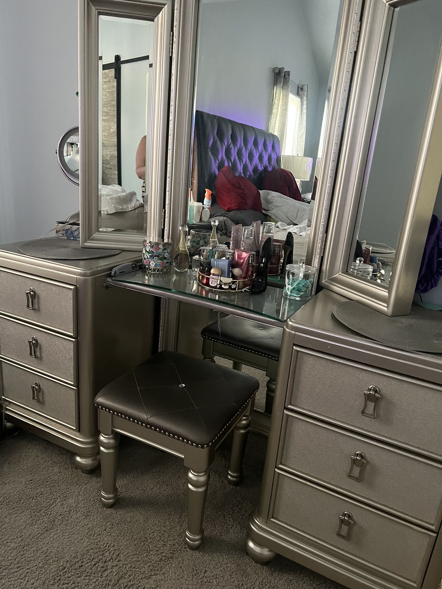 Vanity