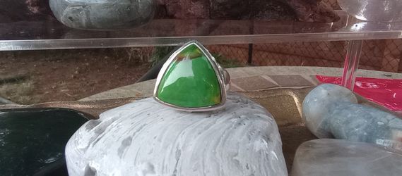 Sterling Silver Green 💚 Turquoise Ring