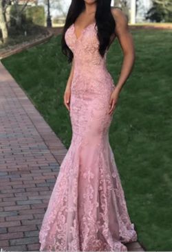 Long Mermaid V-neck Spaghetti Straps Lace Backless Prom Dress