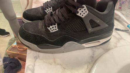 Jordan 4s