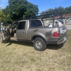 Clean Title.     F150.   2002. 