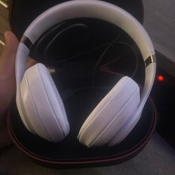 Beats Studio 3