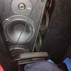 It Has One Speaker It's Only Bad Or The Rest Is In Good Condition It Was I Think Online For Around $400 A Piece I Just Want 60