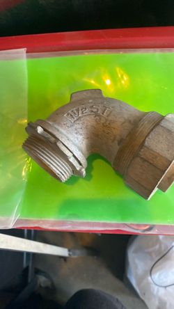 Liquid tide connector 1.1/2” 90deg