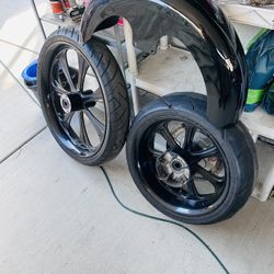 2014-2024 Harley Davidson Road Glide or Road King touring