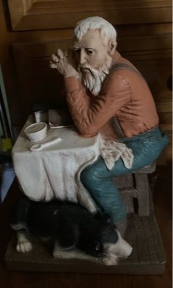 Universal statuary