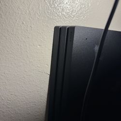 Ps4 Pro with Controllers