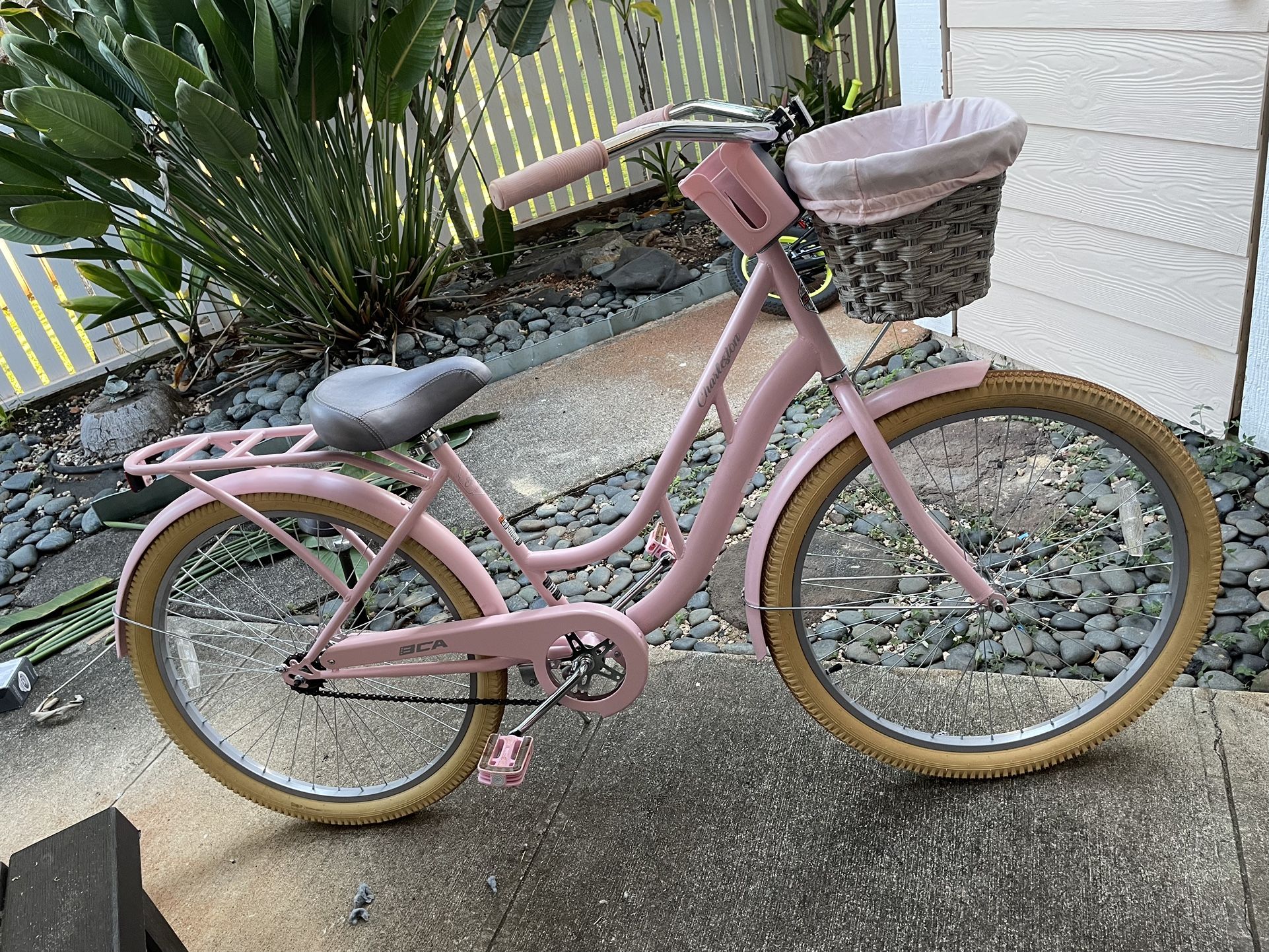 Pink Charleston Ladies Cruiser Bike Basket Ladies Charleston Bike