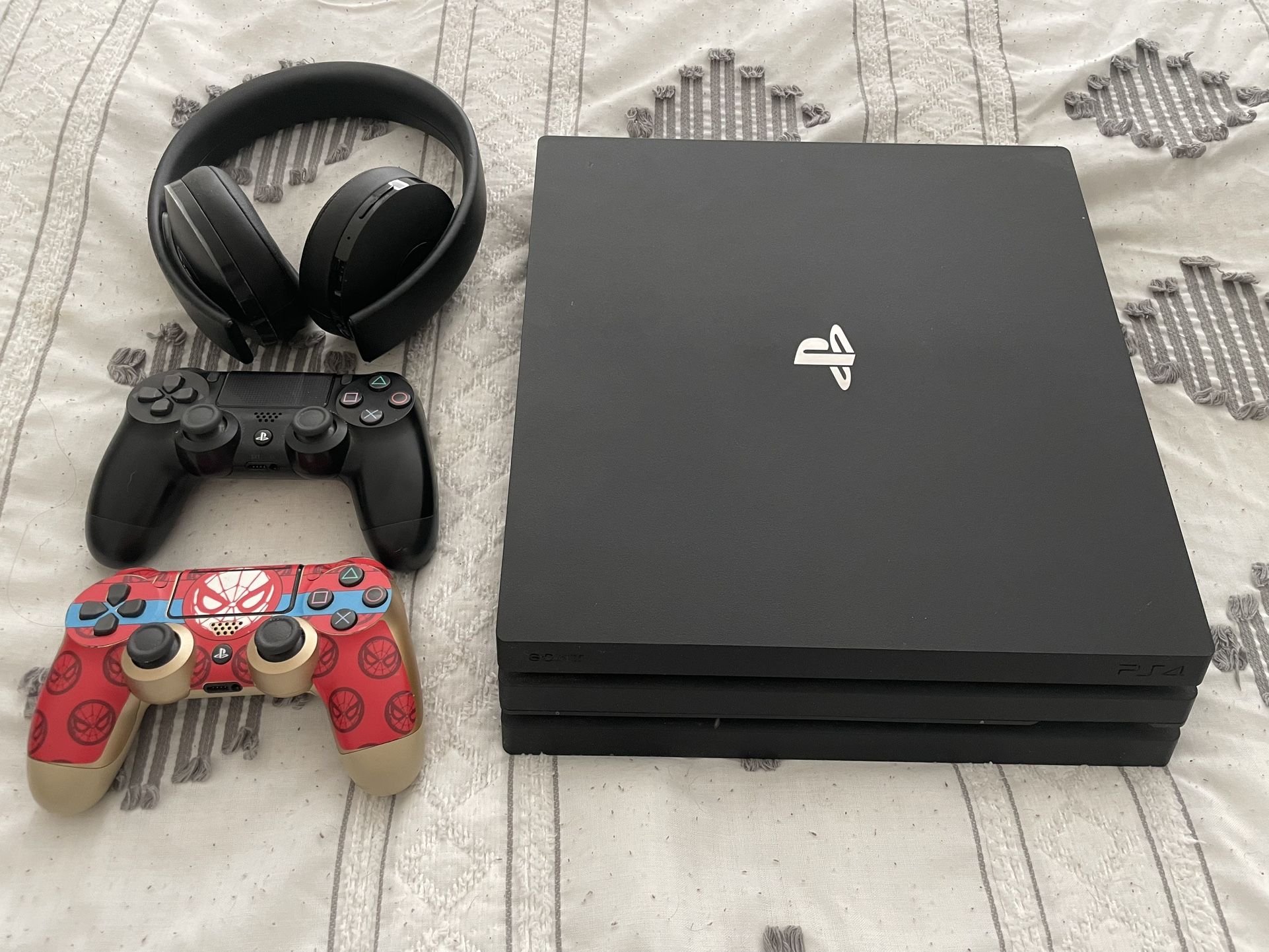 Sony PS4 PRO 