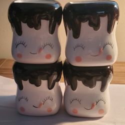 Set Of 4 Kawaii Marshmallow Cups With Winky Eye