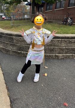 Kpop hunter - Zoey costume  size 130