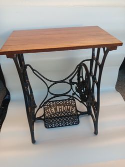 Oak Top Table Rollable Sewing Machine Cast Iron=offer