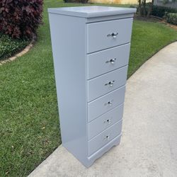 Really Cute Tall Dresser/ Lingerie Chest