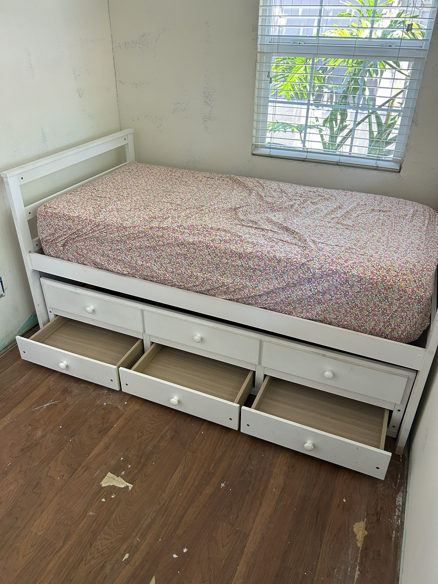 Twin Size Bed Frame White