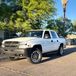2003 Chevy Avalanche