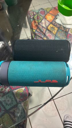 2 Speakers