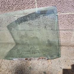 Impala Ss Door Glass Right Rear