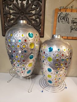 2  Metálic And  Colored  beautiful Vase