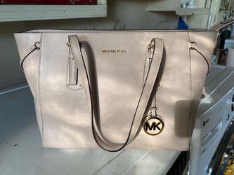 Michael Kors Voyager Medium Top Zip Leather Tote Bag - Soft Pink