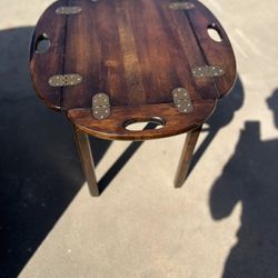 20”L x 19”H x 14” W  End Table