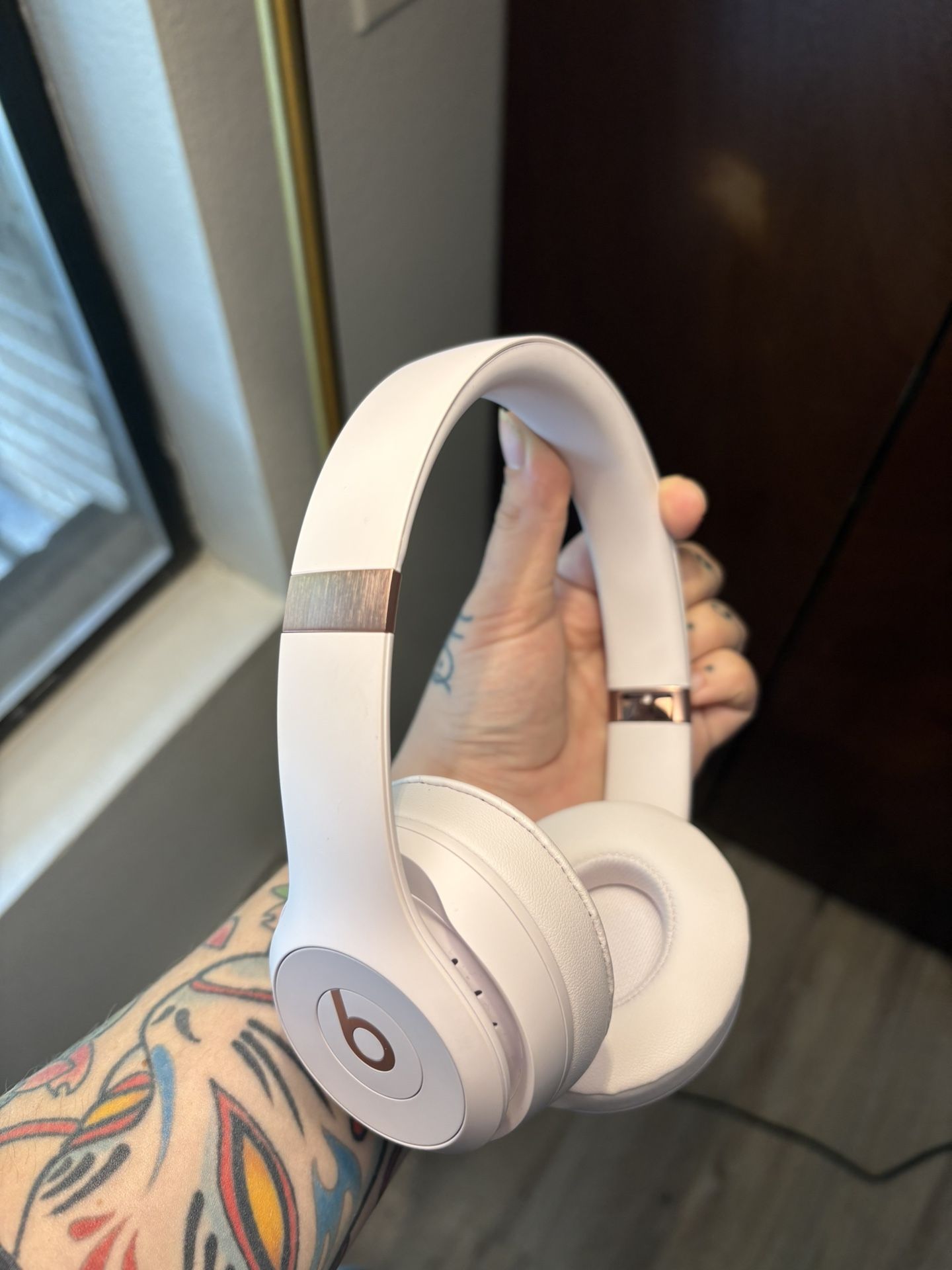 Beats Solo 4