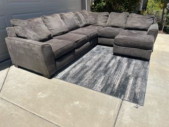 Large Gray Chaise Sectional – Deep Seat Living Room Couch