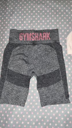 Gymshark.  Todos x. $40 or