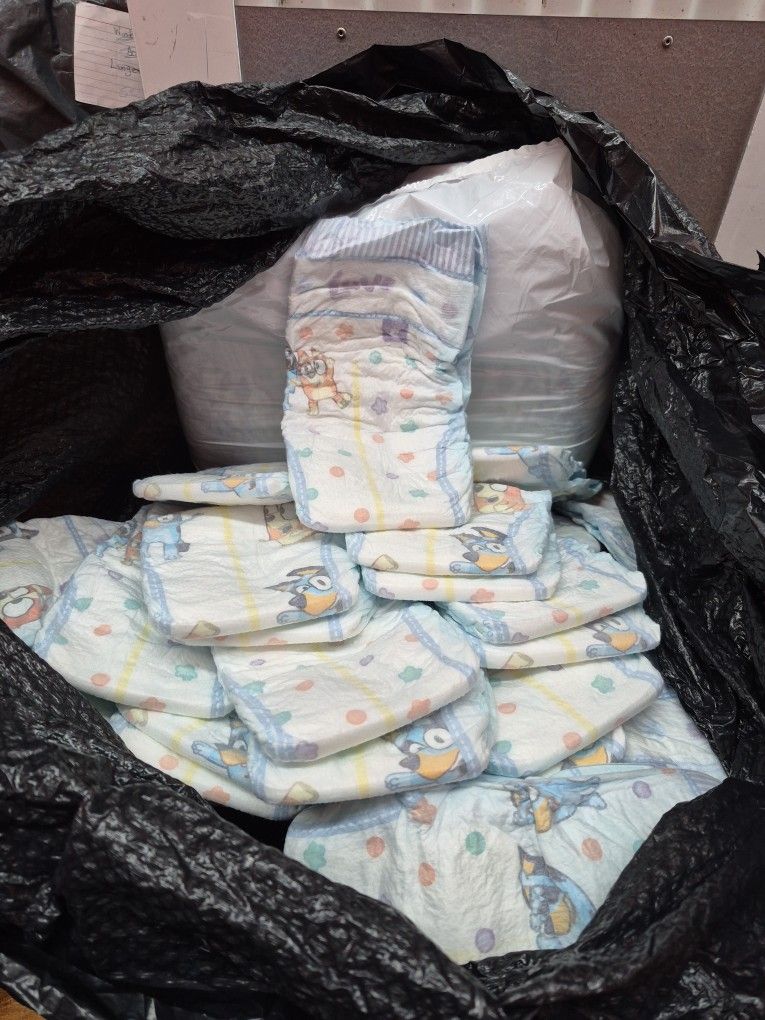 Pampers