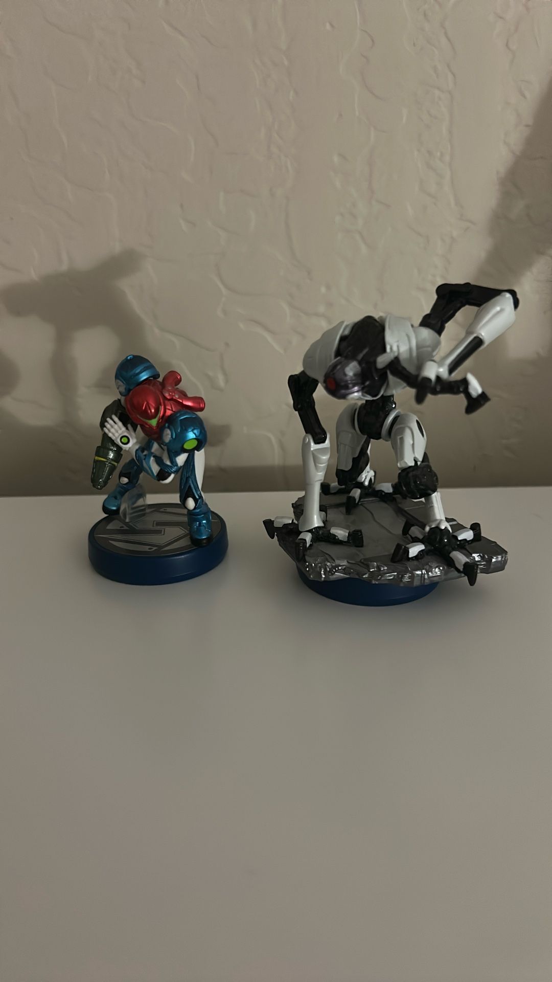 Metroid Dread Amiibos