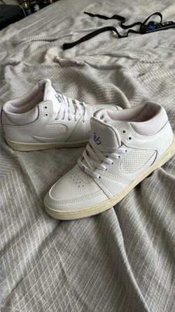 Es accel mids size 9