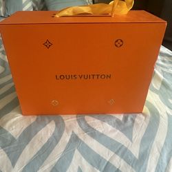Louis Vuitton Purse