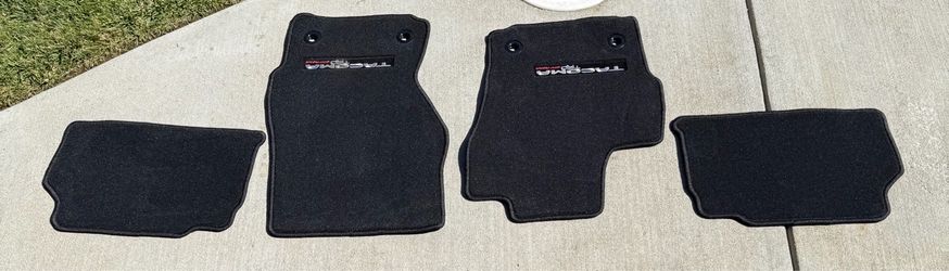 New 4th Generation ( 2024 2025 & 2026 ) Genuine Toyota Tacoma TRD Off-Road Floor Mats