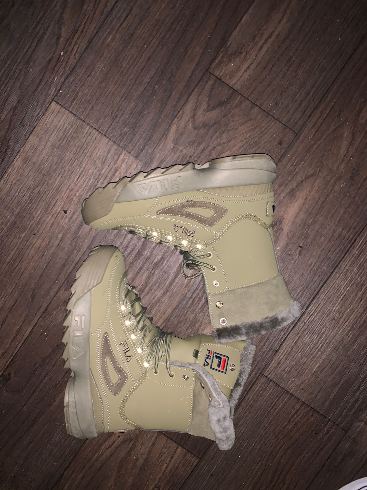 Fila Women’s sneaker boot- olive BRAND NEW