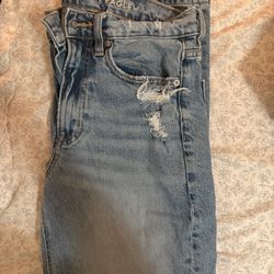 American Eagle Mom Jeans