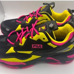 FILA RUNNING SHOES, NWB
FILA