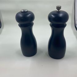 Salt And Pepper Grinder