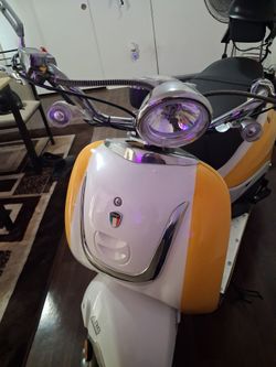 2024 AMIGO iL BELLO 150 WITH 102 MILES