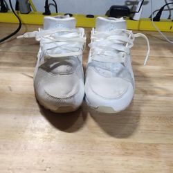 Nike Huarche Sneakers