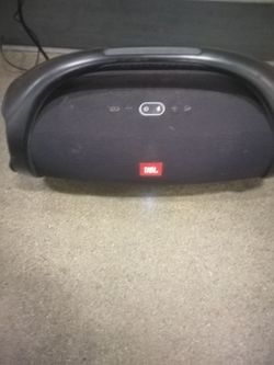 JBL Boombox