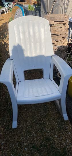 Rubbermaid resin rocking chair