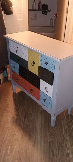 Vintage dresser