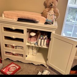 Changing Table