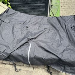 Dark Gray And Black Car Seat Cover