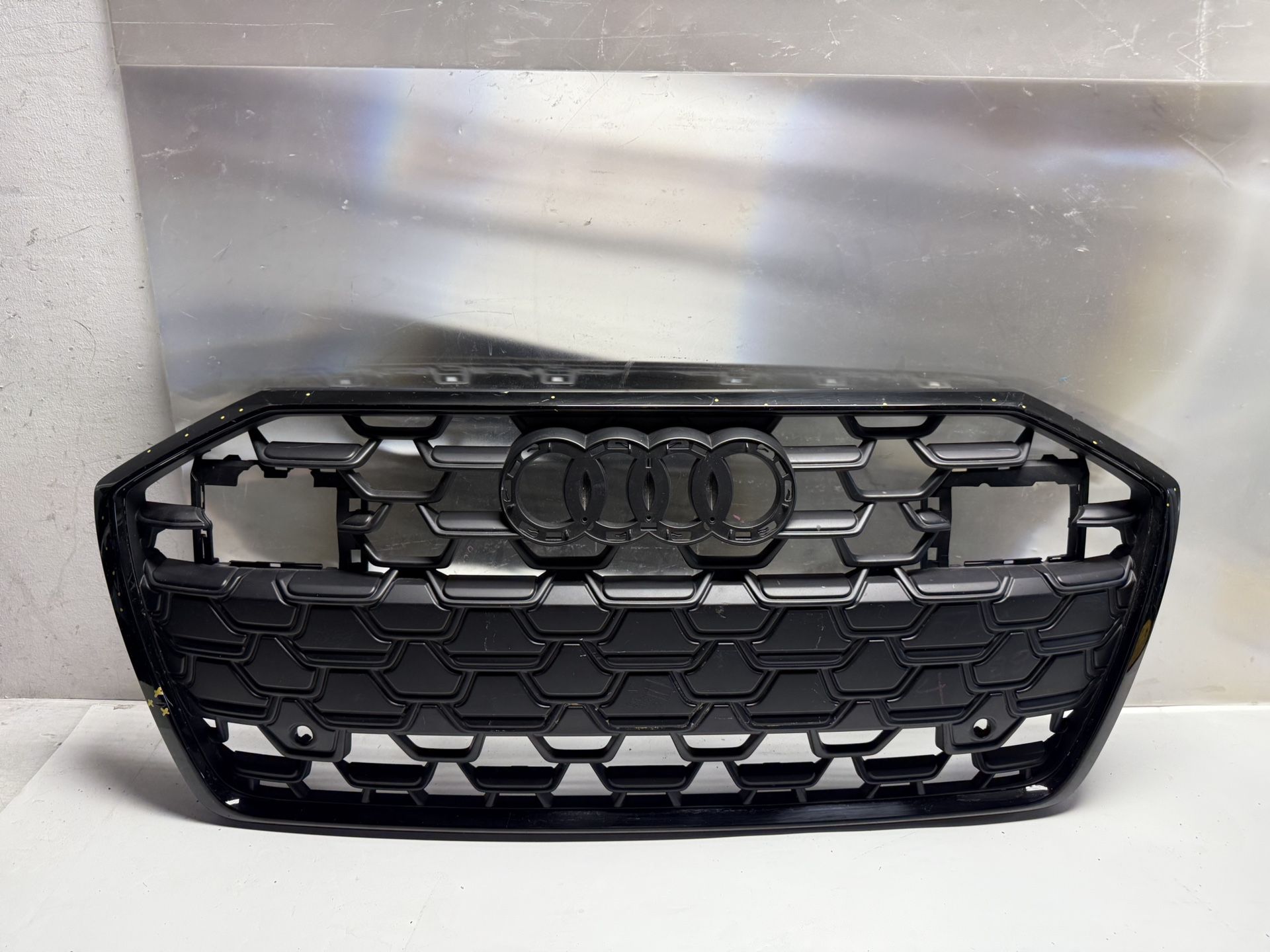 2024 2025 AUDI A6 Center Grille 4K0 853 651 T