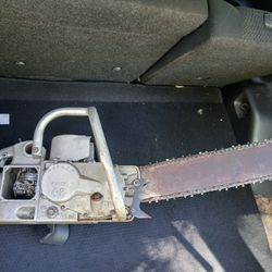 1950's Vintage Poulan Chain Saw Model 42