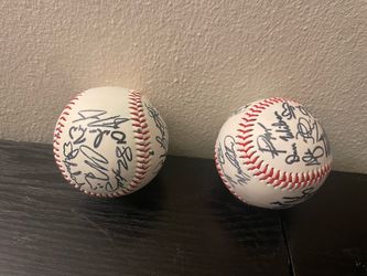 2004 and 2011 Seattle Mariners auto facsimile balls